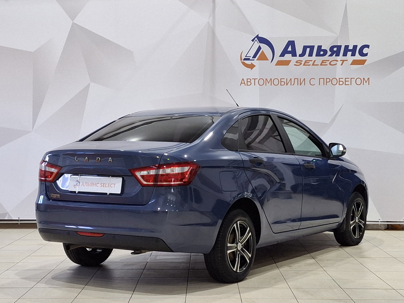 LADA VESTA