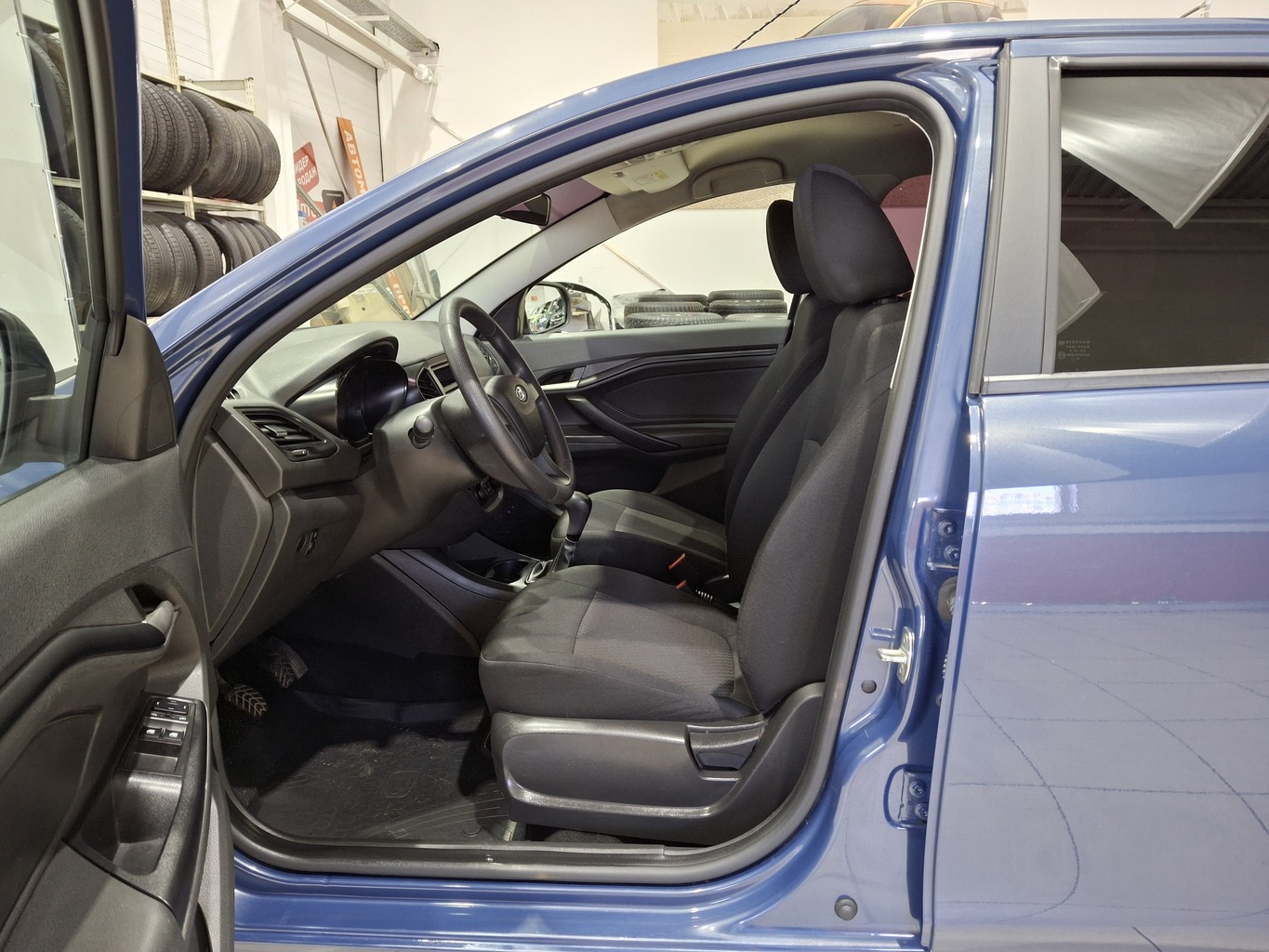 LADA VESTA