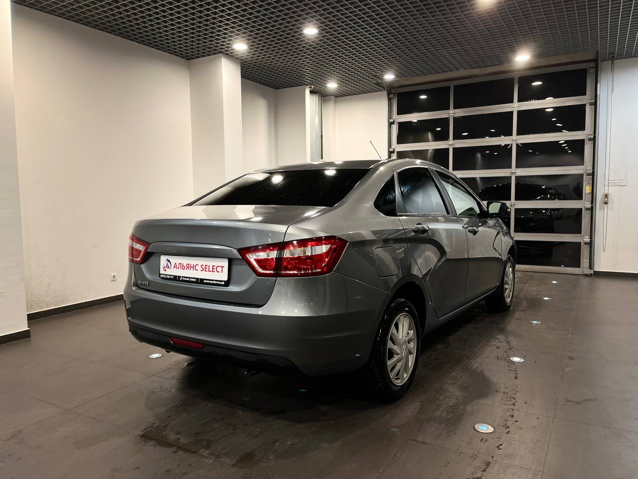 LADA VESTA