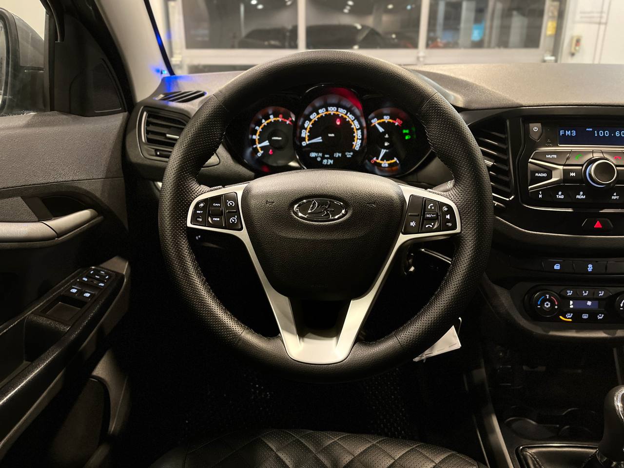 LADA VESTA