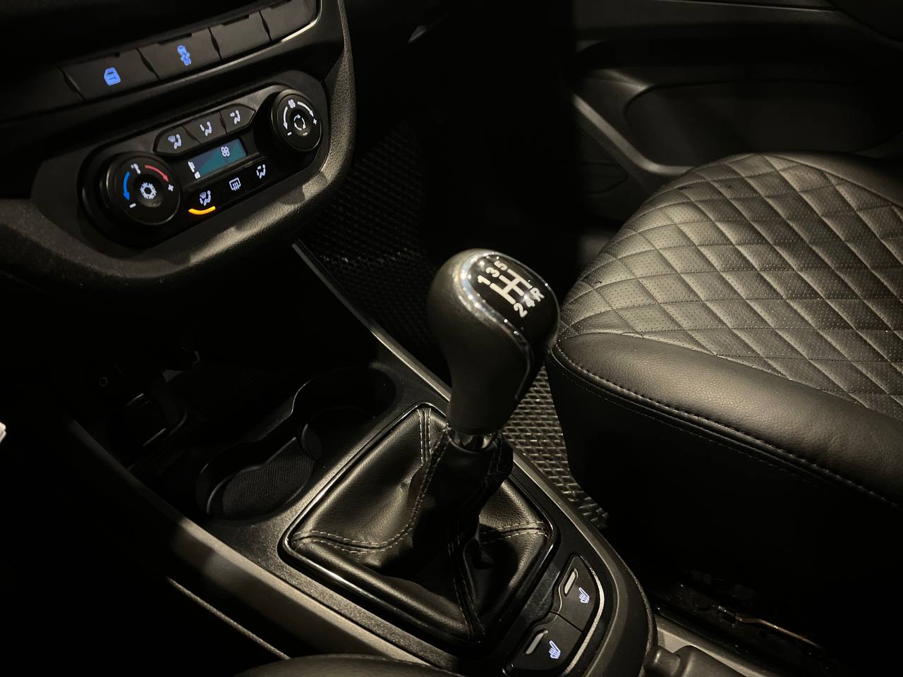LADA VESTA
