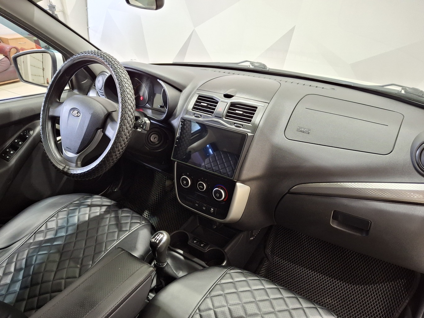 LADA GRANTA