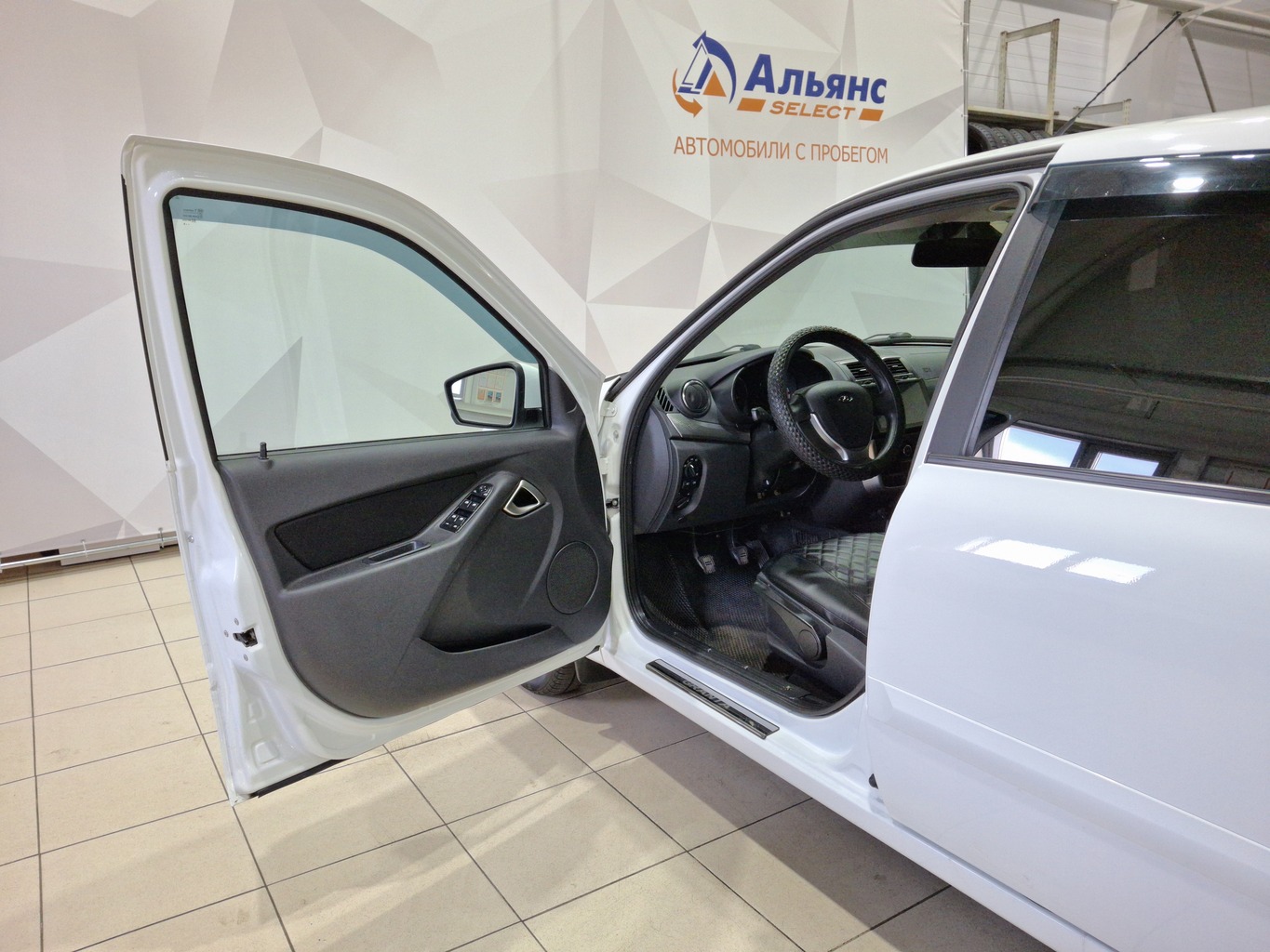 LADA GRANTA