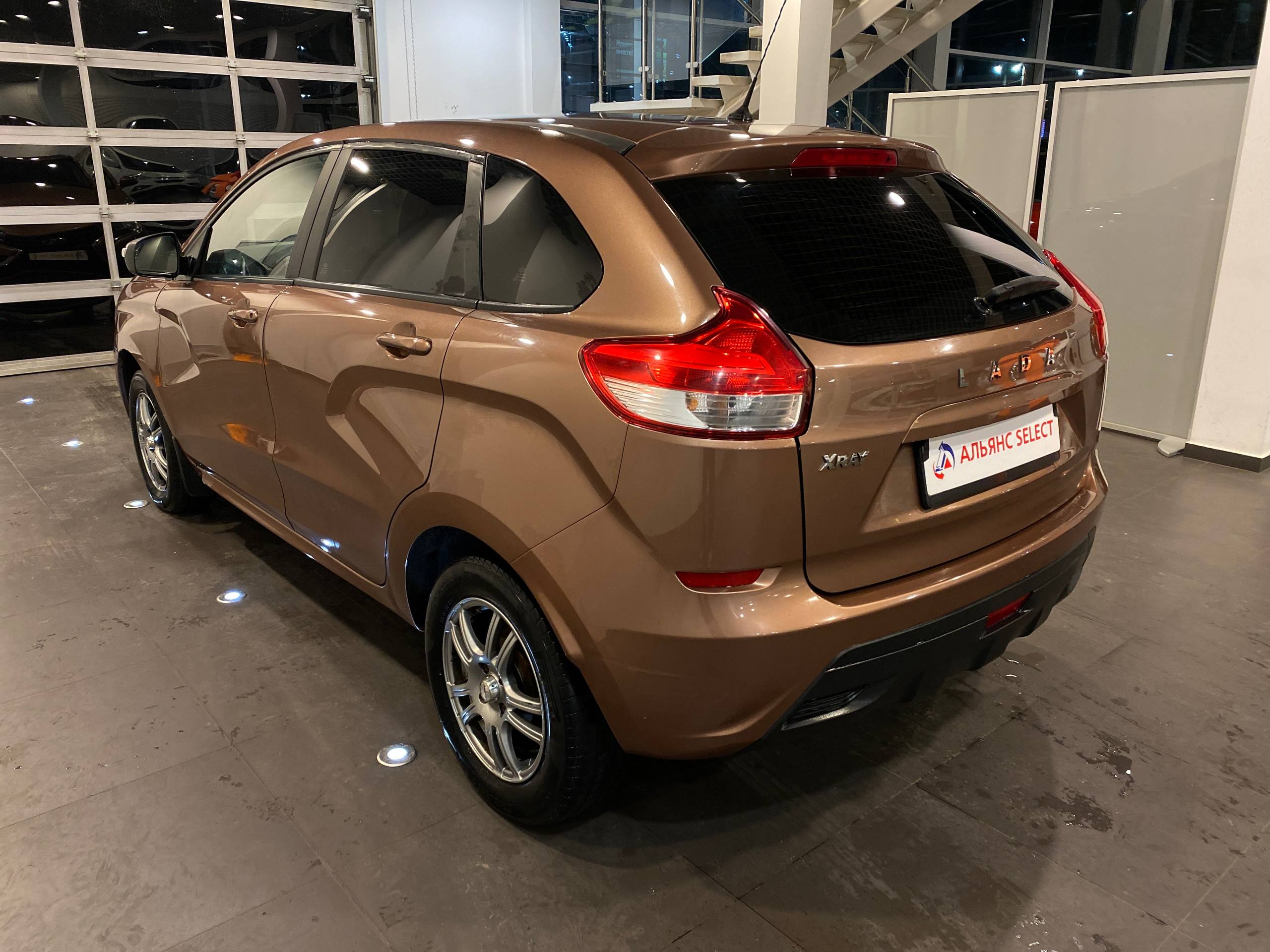 LADA XRAY