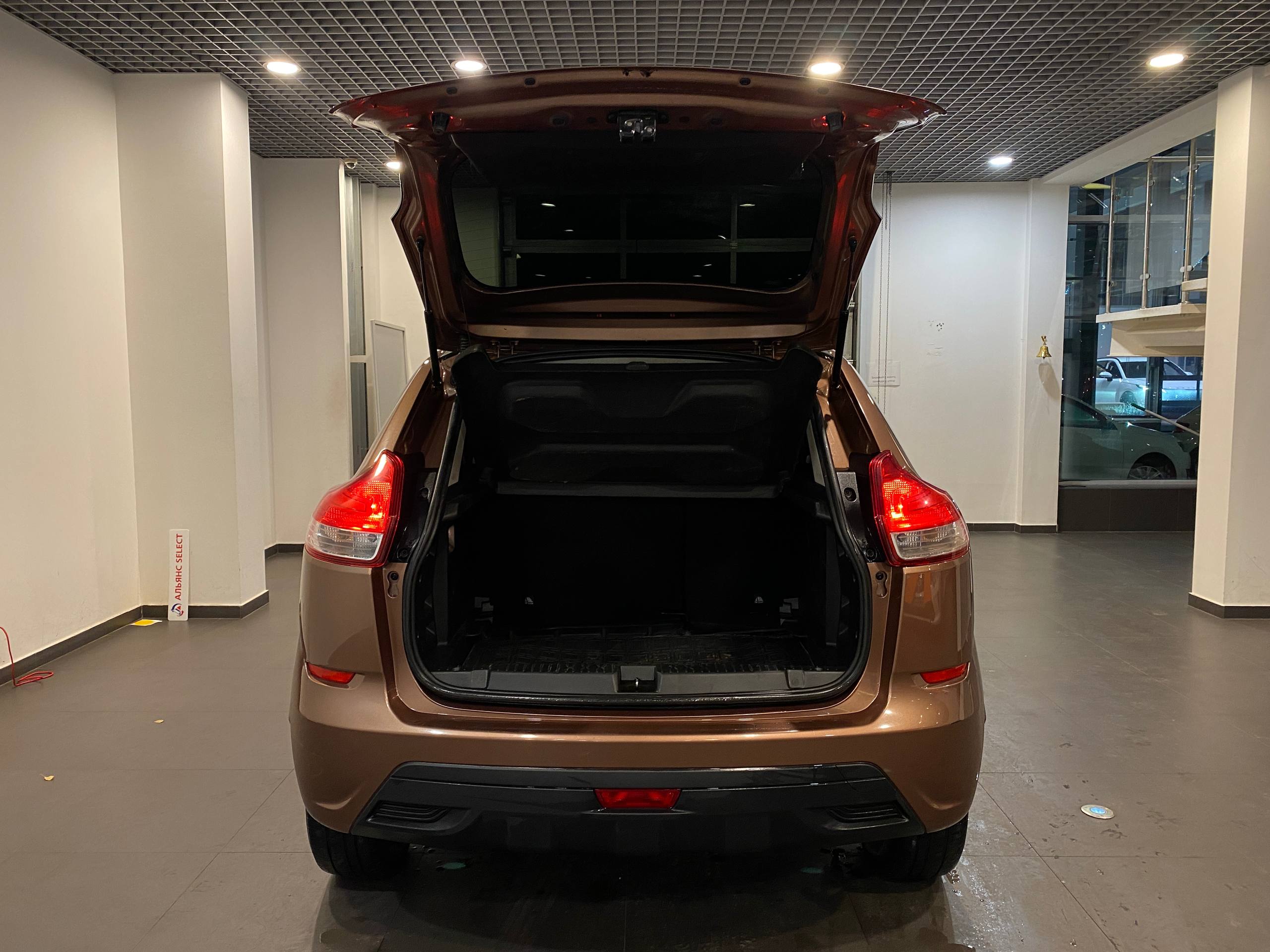 LADA XRAY