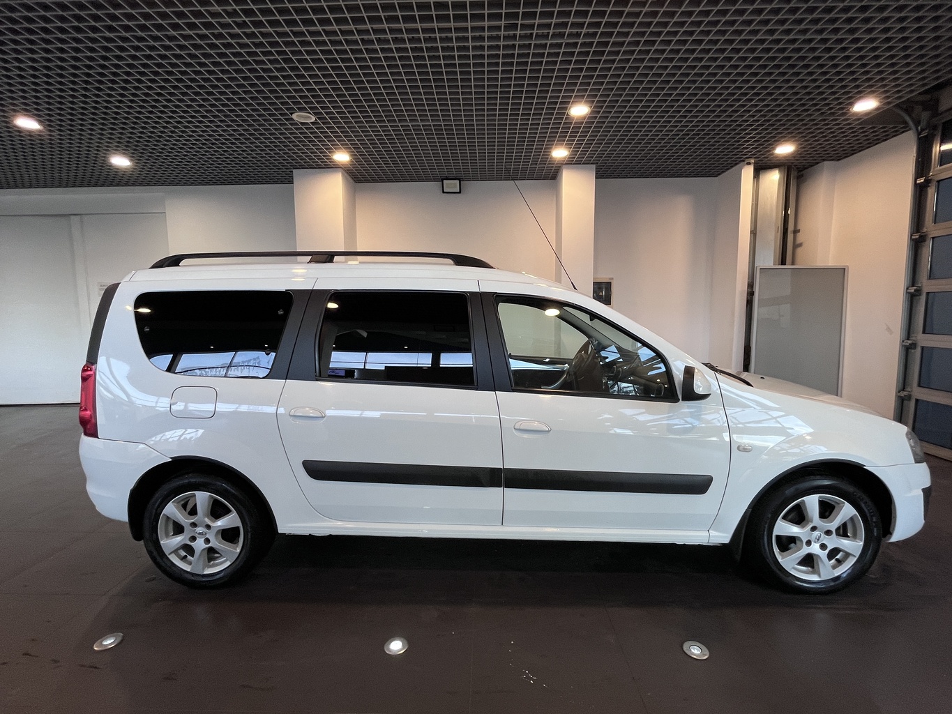 LADA LARGUS