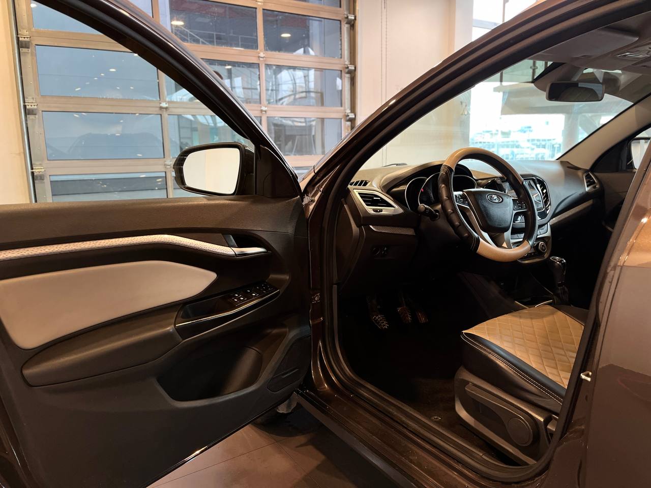 LADA VESTA