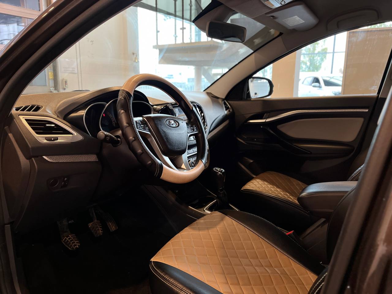 LADA VESTA