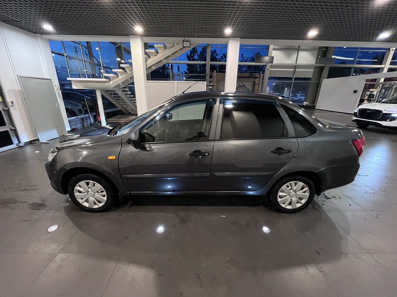 LADA GRANTA