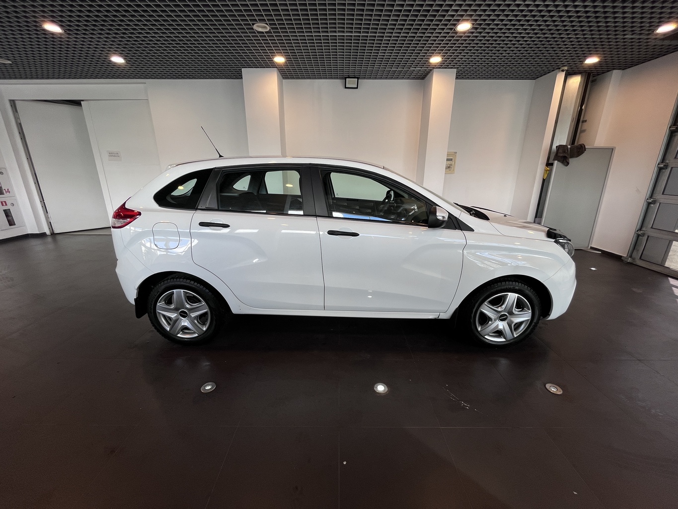 LADA XRAY