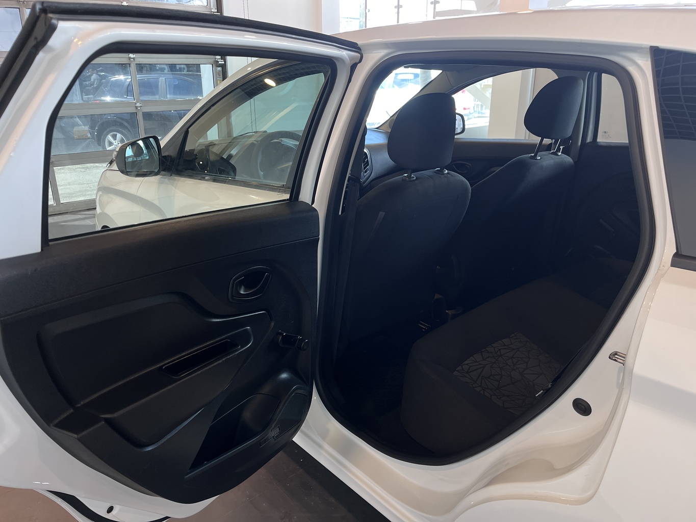 LADA XRAY