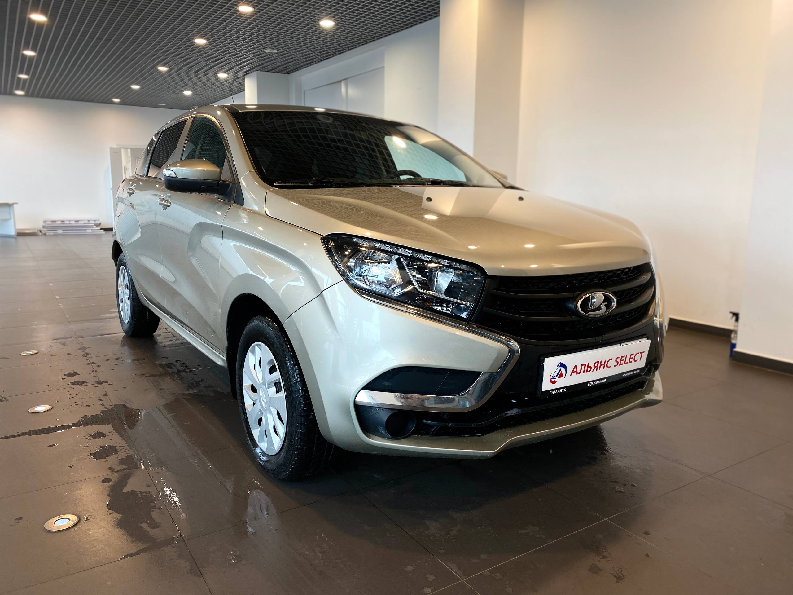 LADA XRAY