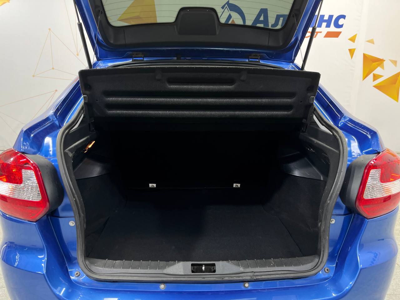 LADA GRANTA