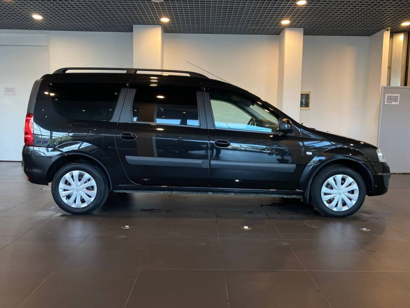 LADA LARGUS