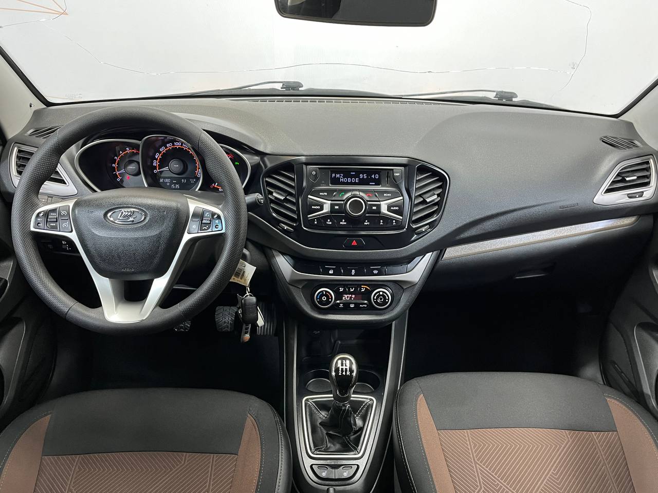LADA VESTA