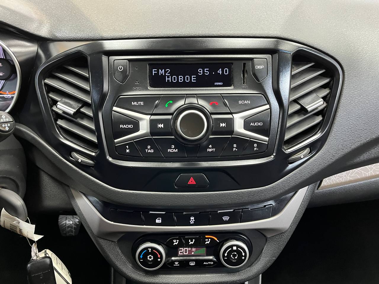 LADA VESTA