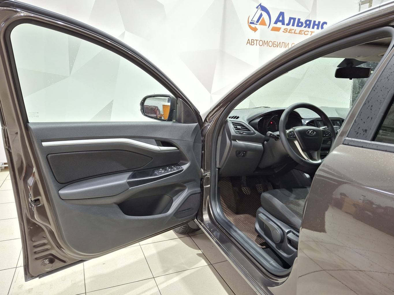 LADA VESTA