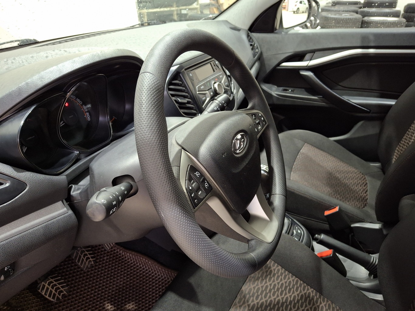 LADA VESTA