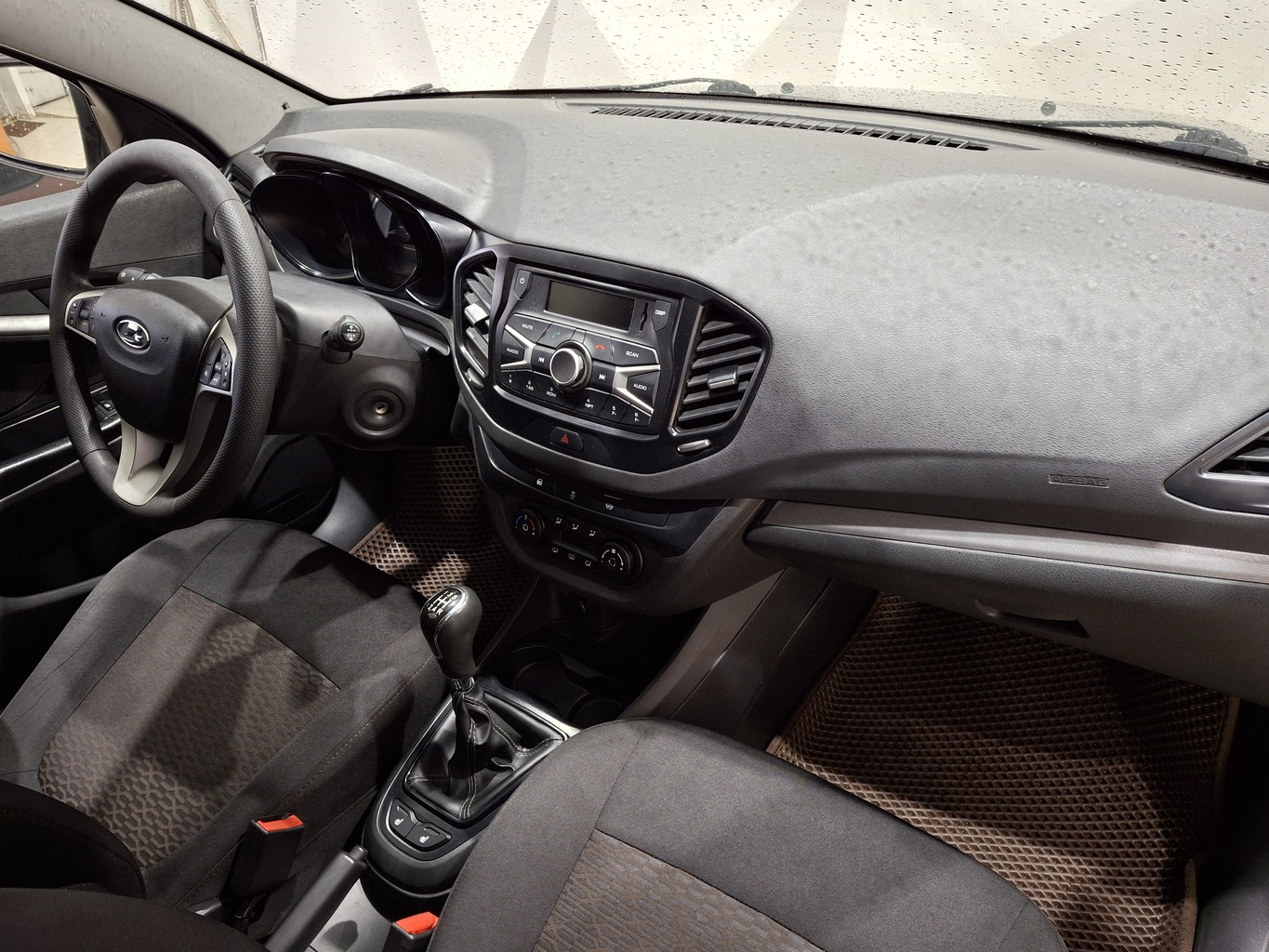 LADA VESTA