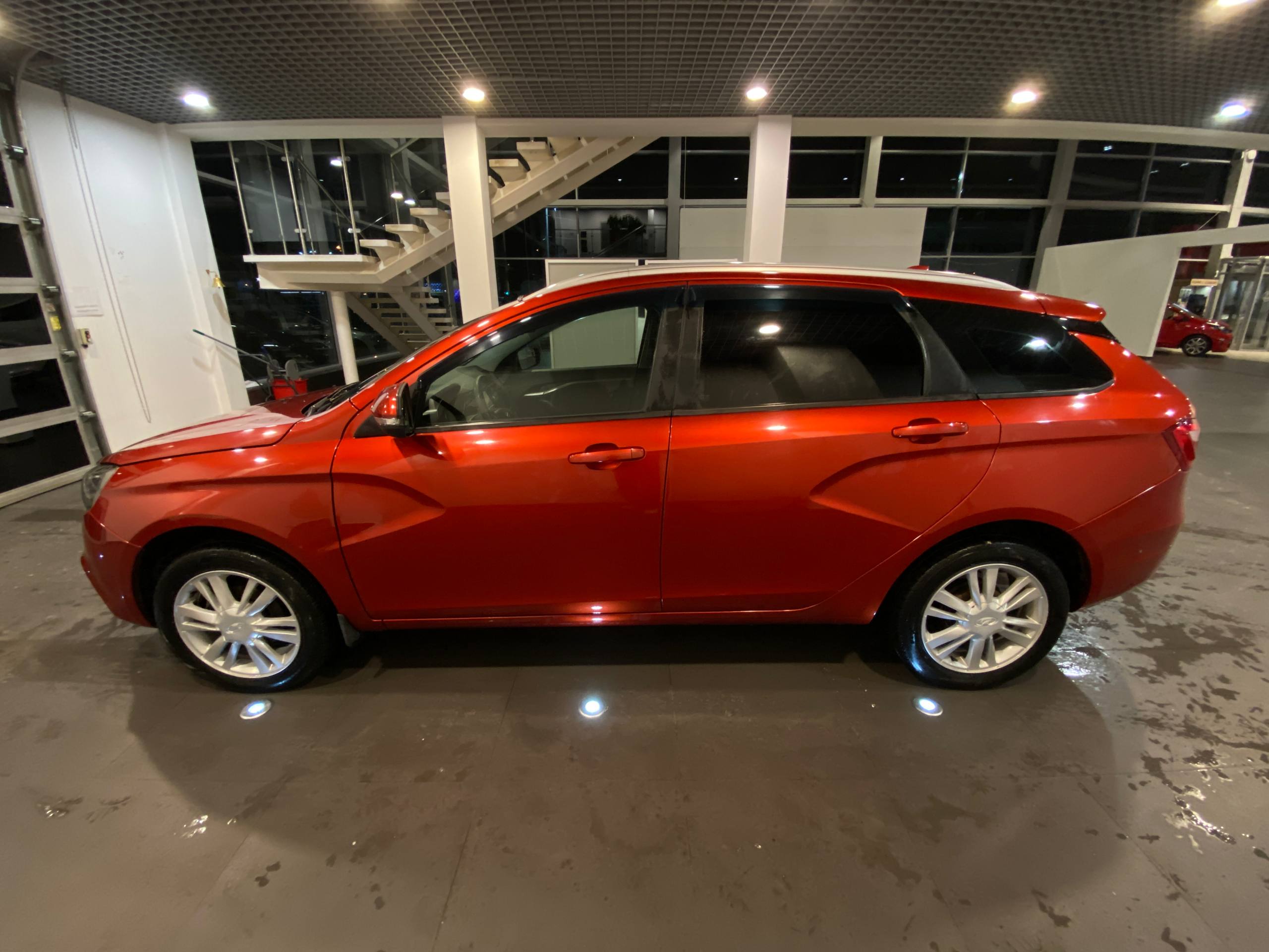 LADA VESTA