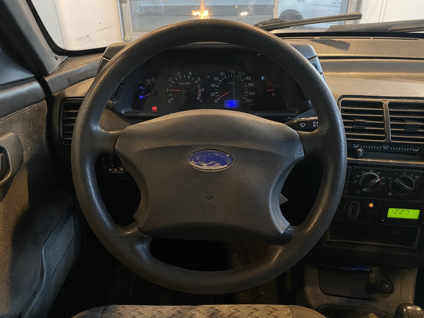 LADA 2112