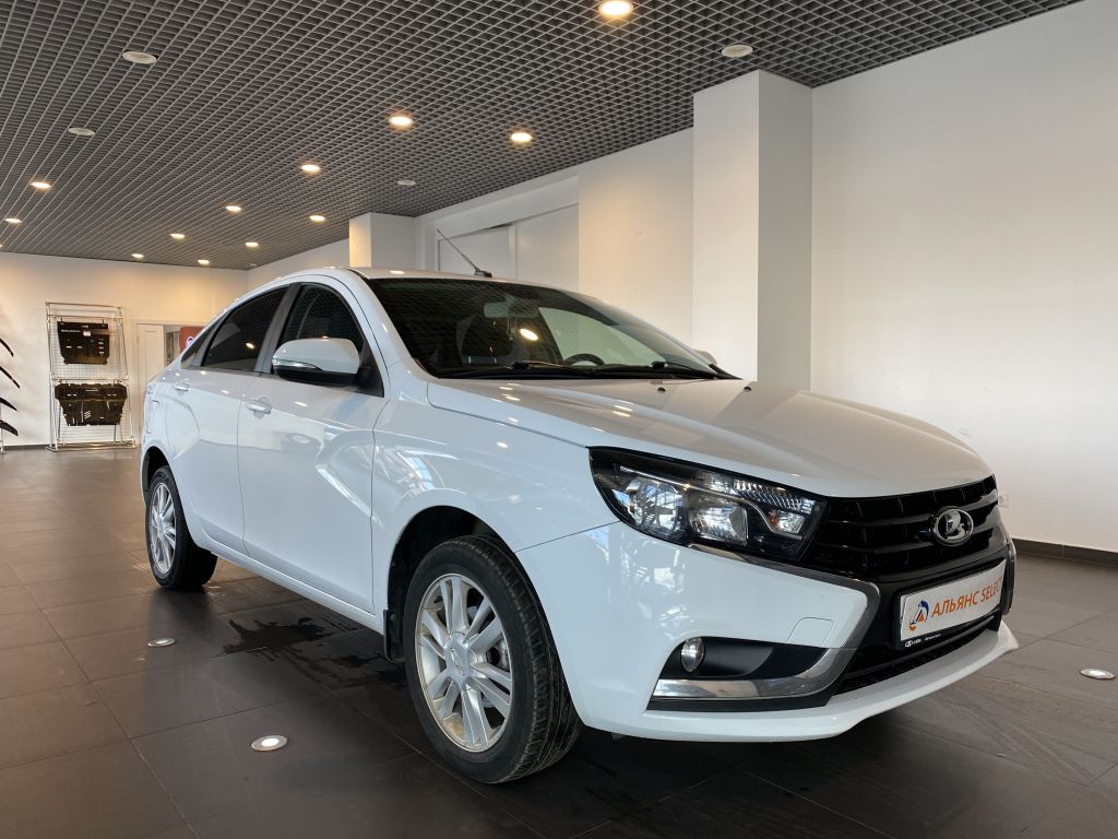 LADA VESTA