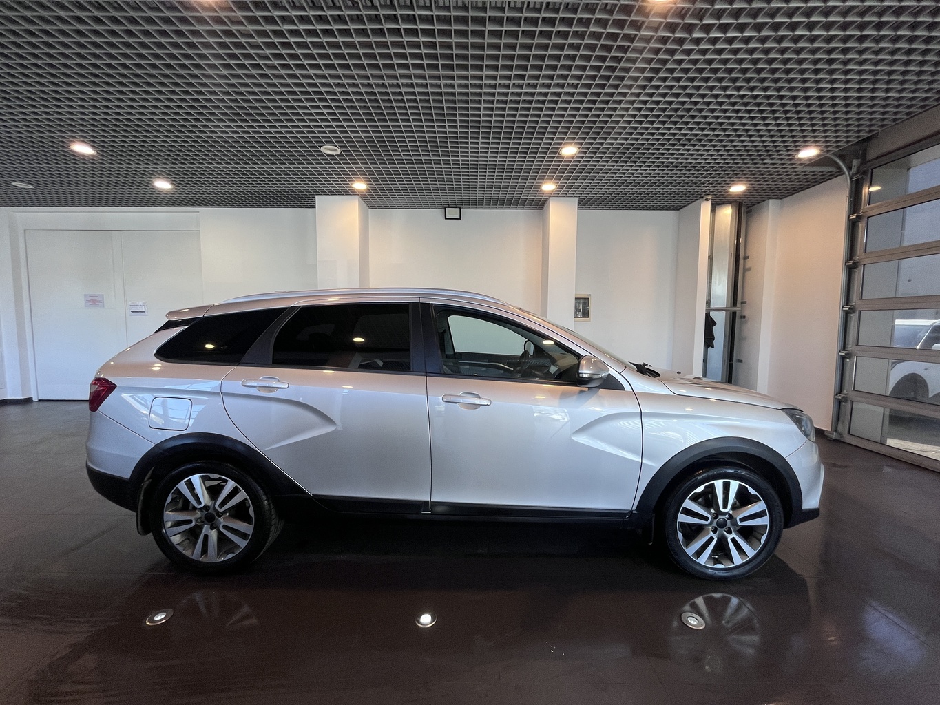 LADA VESTA