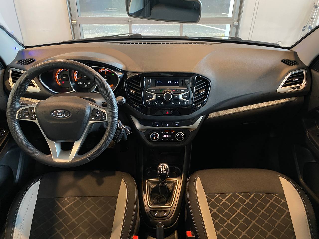 LADA VESTA