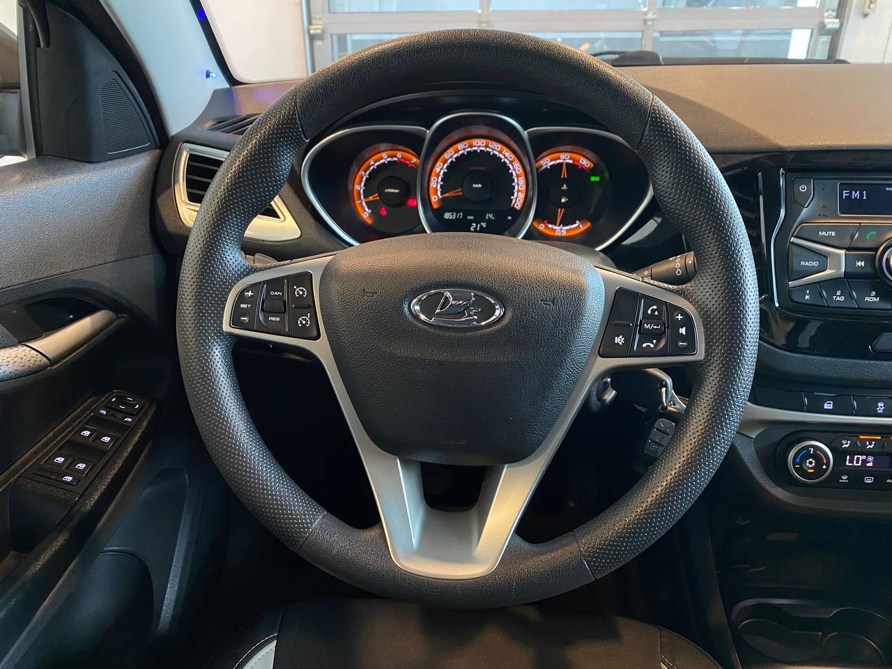 LADA VESTA
