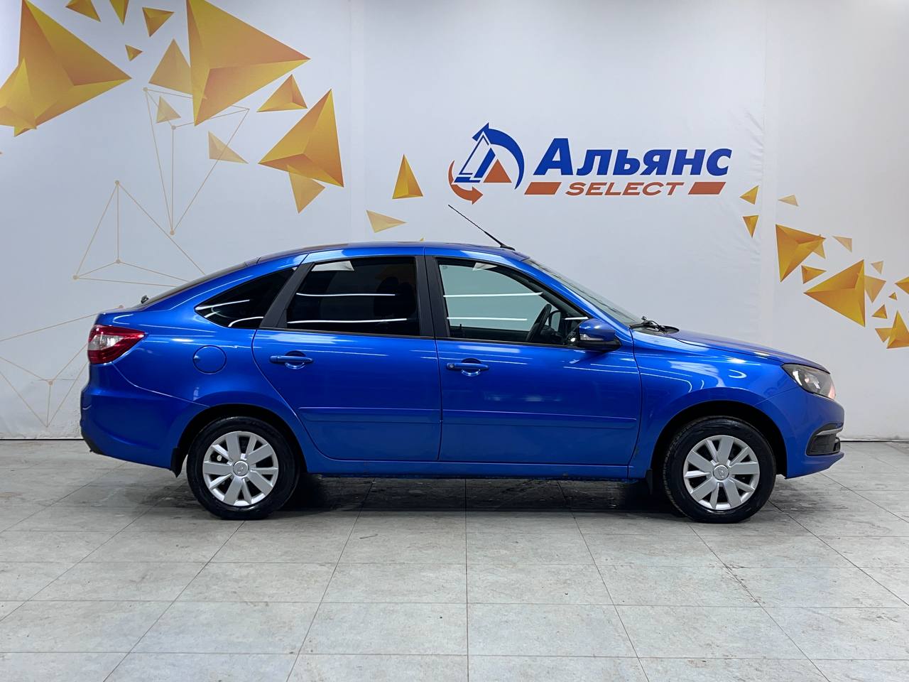 LADA GRANTA