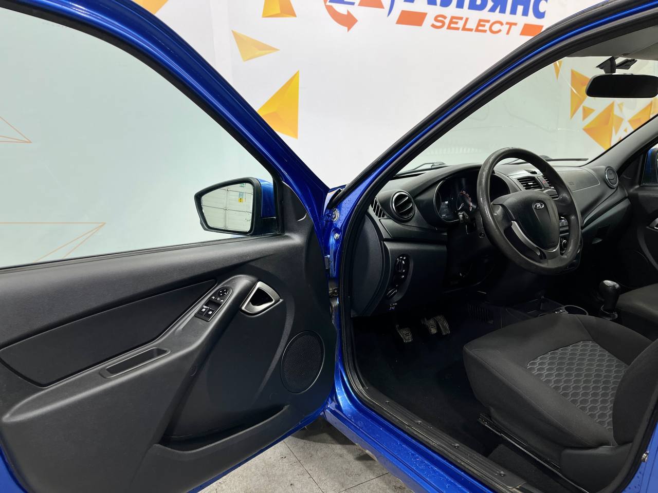 LADA GRANTA