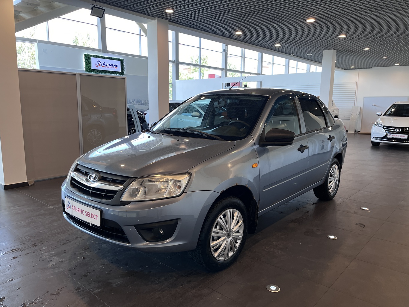 LADA GRANTA