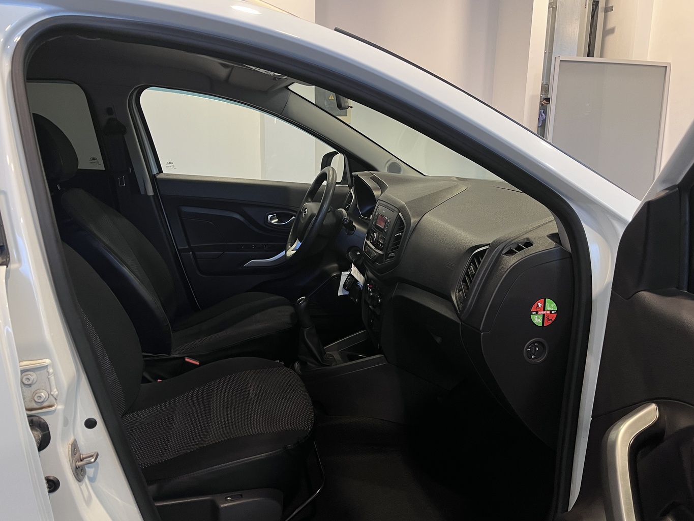 LADA XRAY