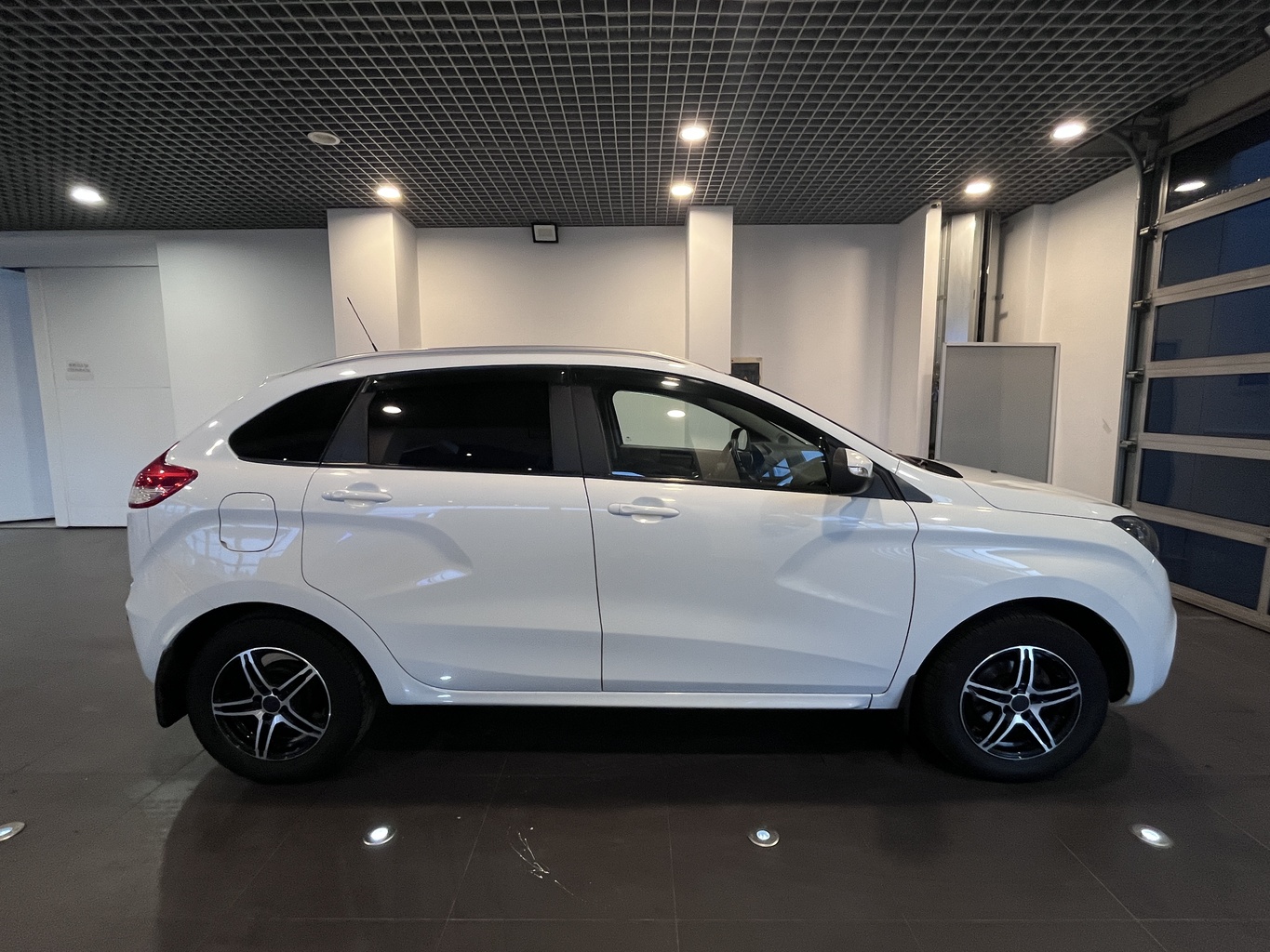 LADA XRAY