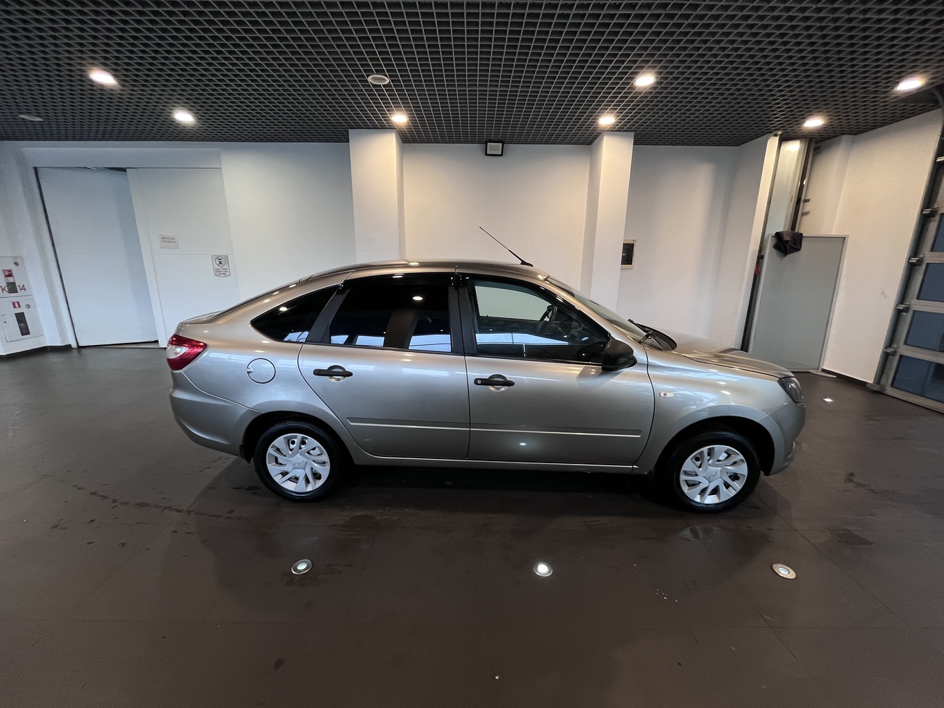 LADA GRANTA