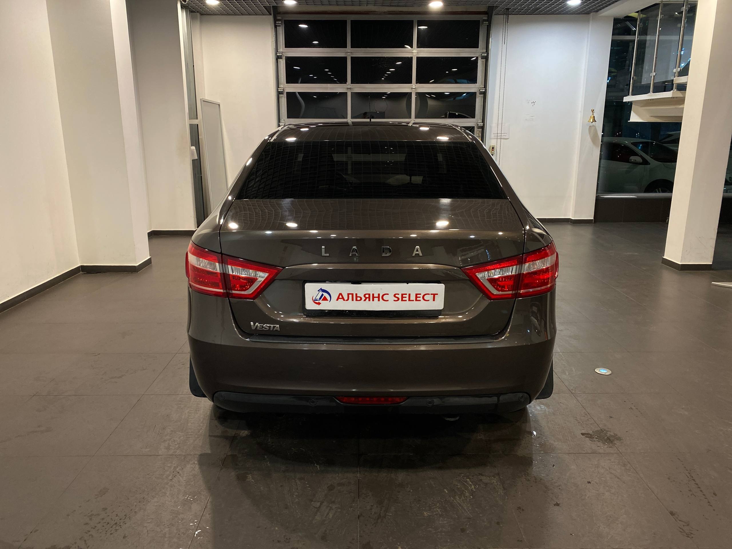 LADA VESTA