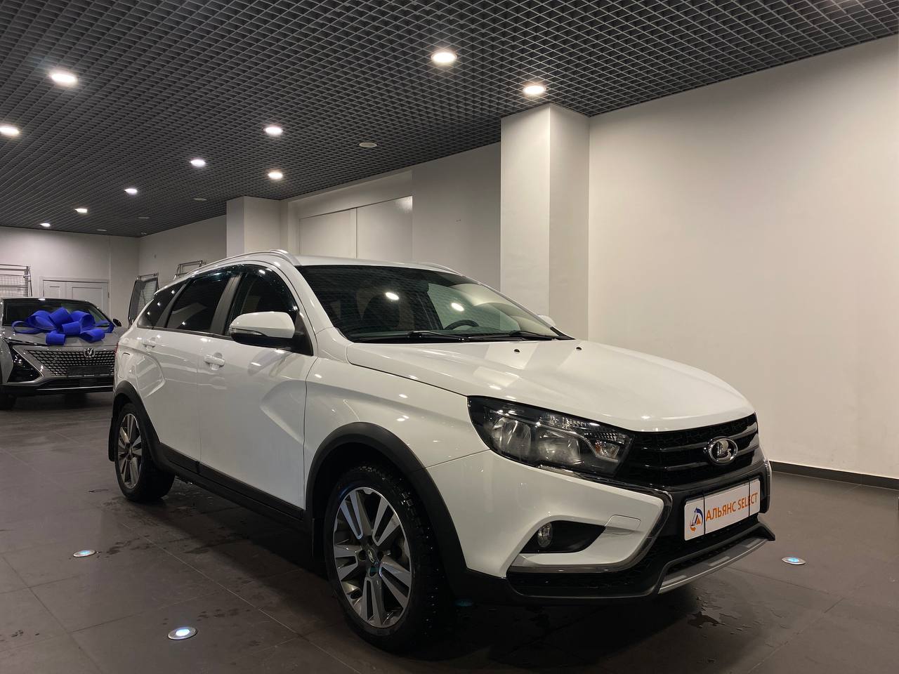 LADA VESTA SW CROSS