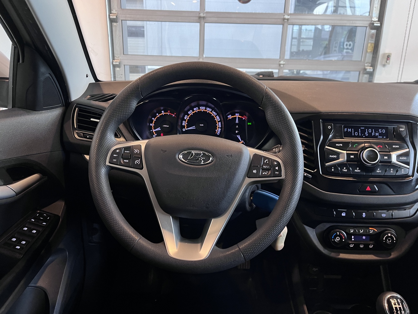 LADA VESTA