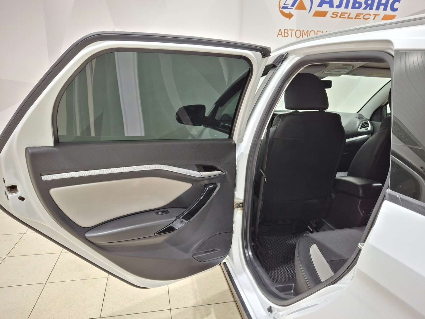 LADA VESTA