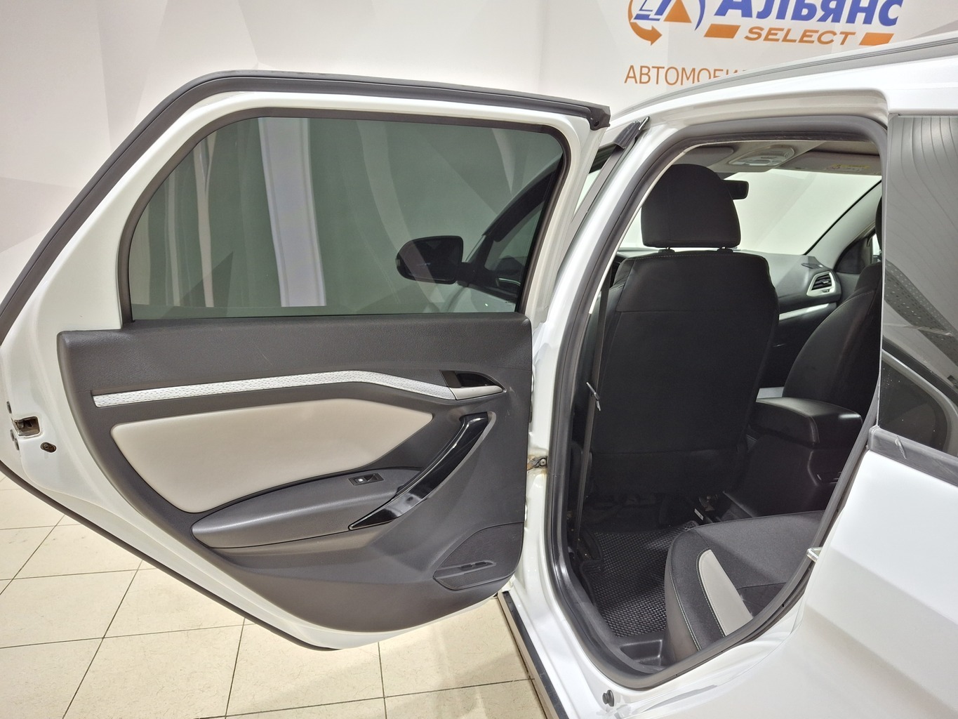 LADA VESTA