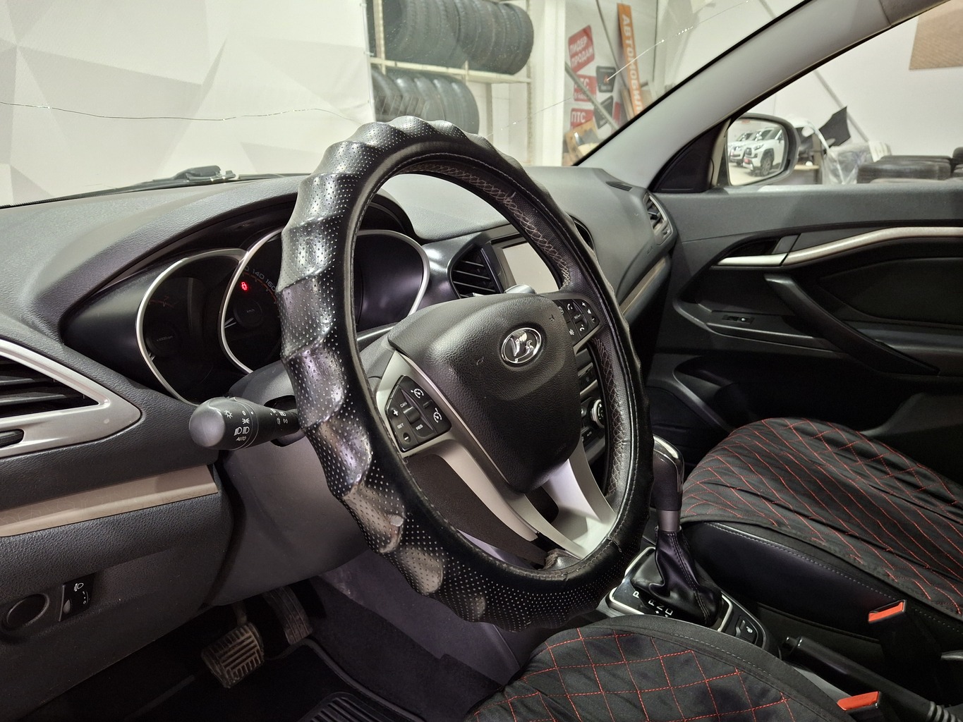 LADA VESTA