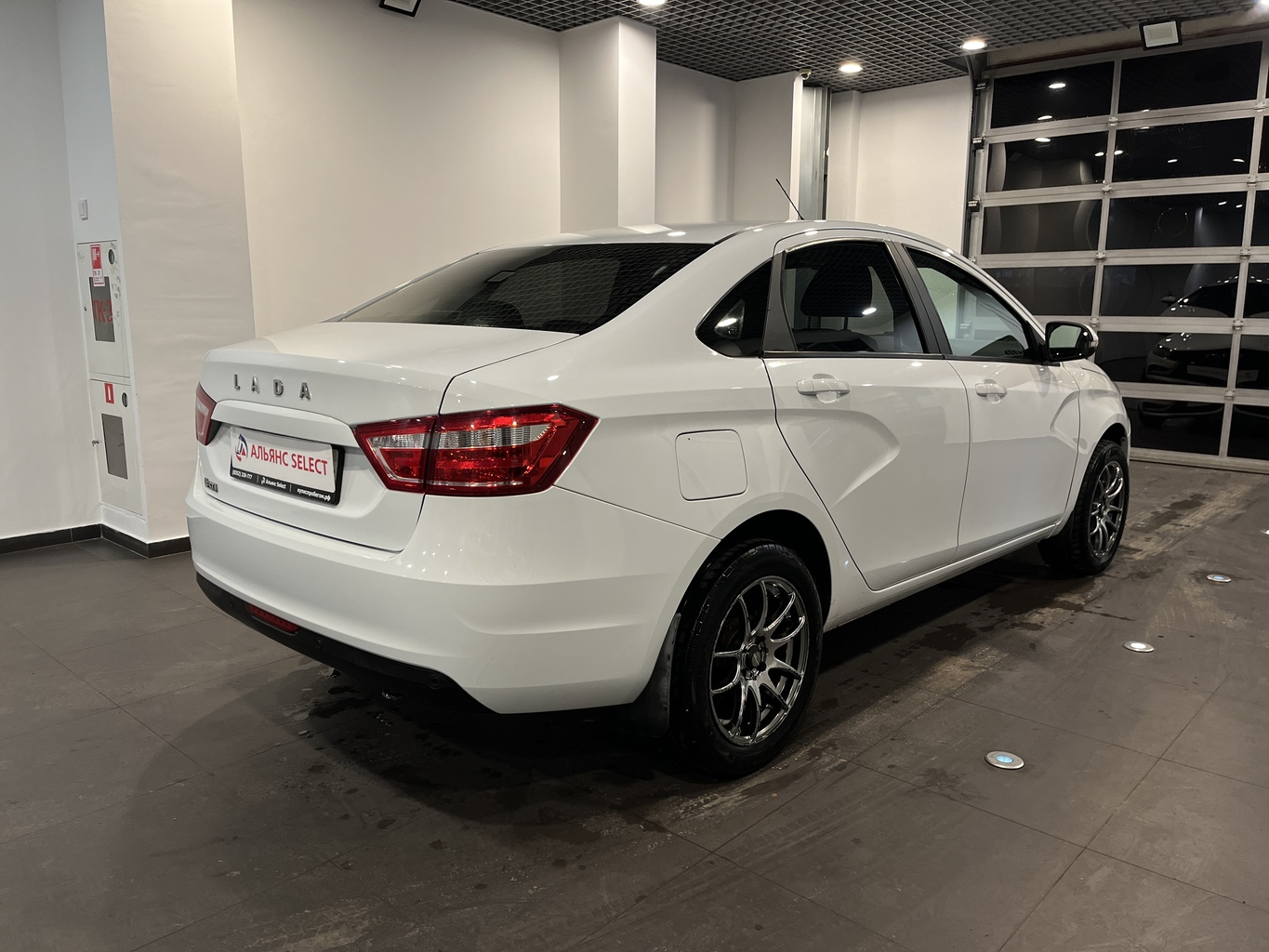 LADA VESTA