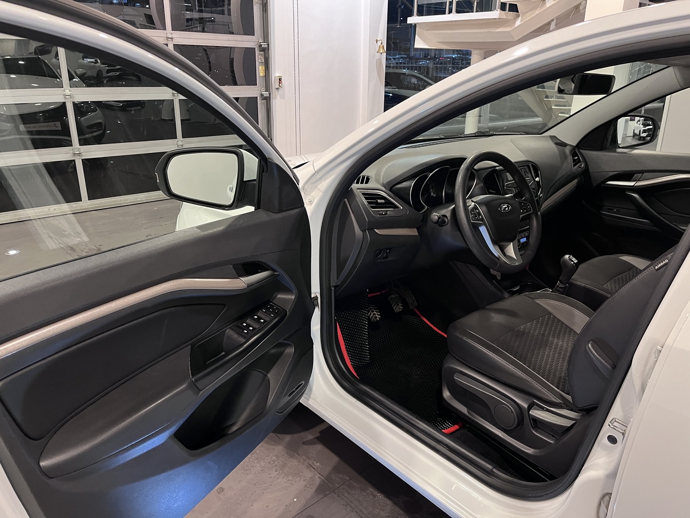 LADA VESTA