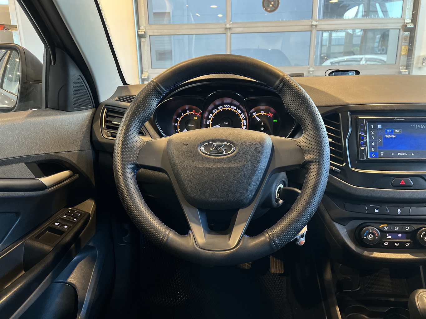 LADA VESTA