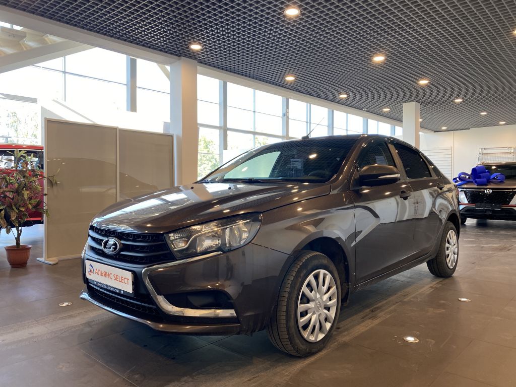 LADA VESTA