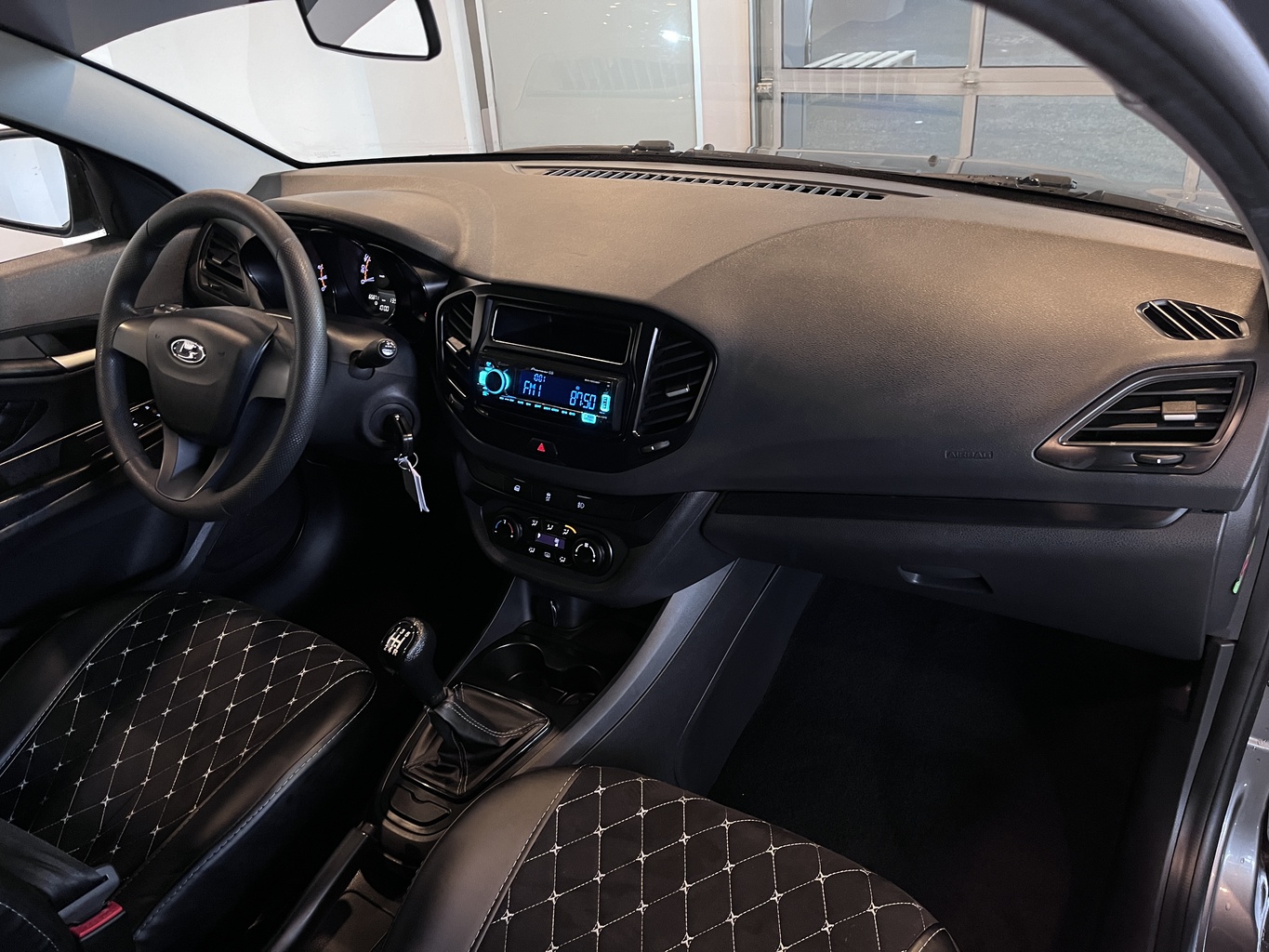 LADA VESTA
