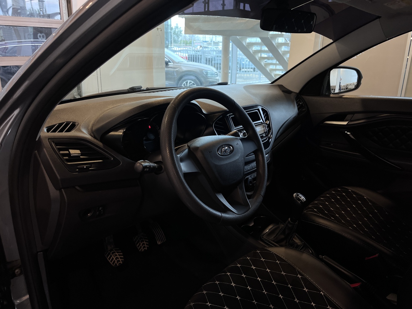 LADA VESTA