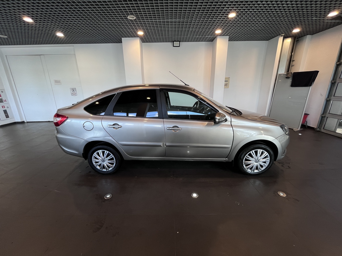 LADA GRANTA