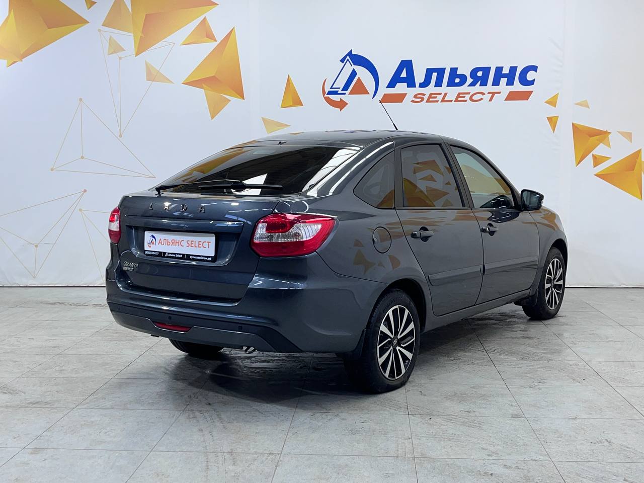 LADA GRANTA