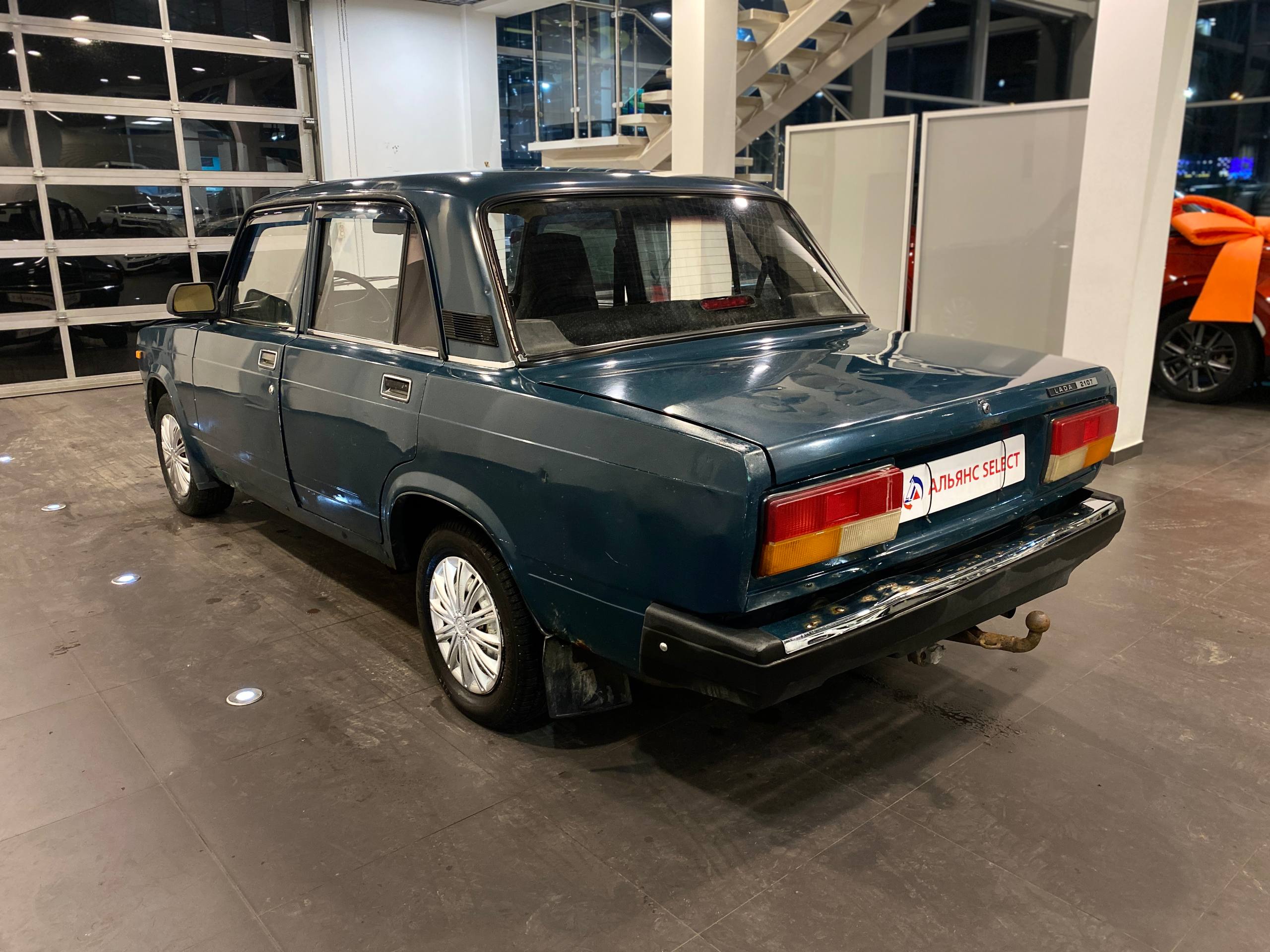 LADA 2107